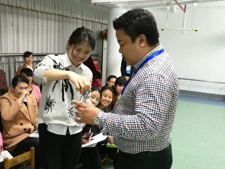 花园幼儿园环保健康知识培训