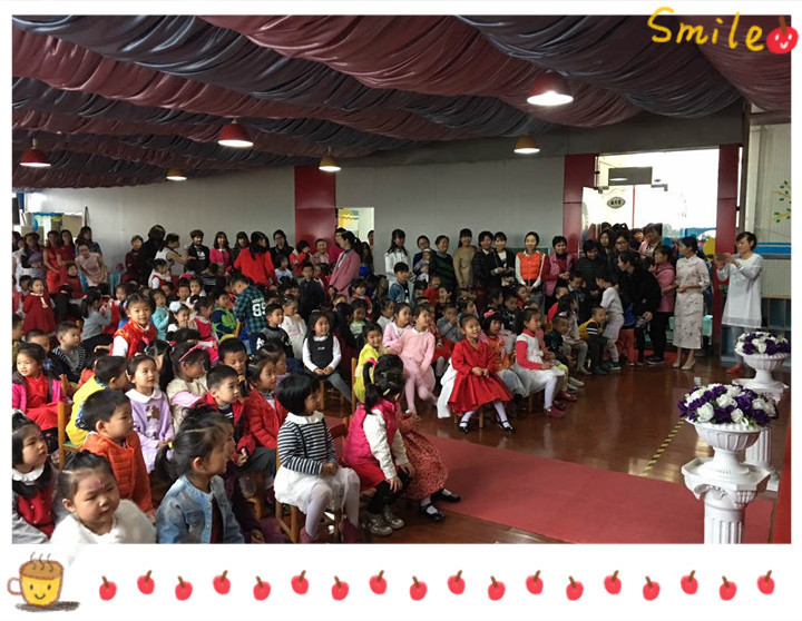 巾帼秀旗袍，幼儿送祝福——日辉台幼儿园庆三八主题活动