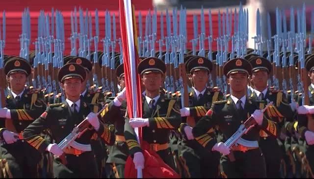 燃爆了！主席沙场点兵，这些事儿一定讲给孩子听！
