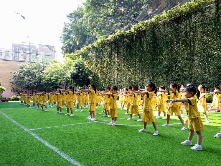 “阳光锻炼，快乐课间操”—2017-2018年秋季早操展示